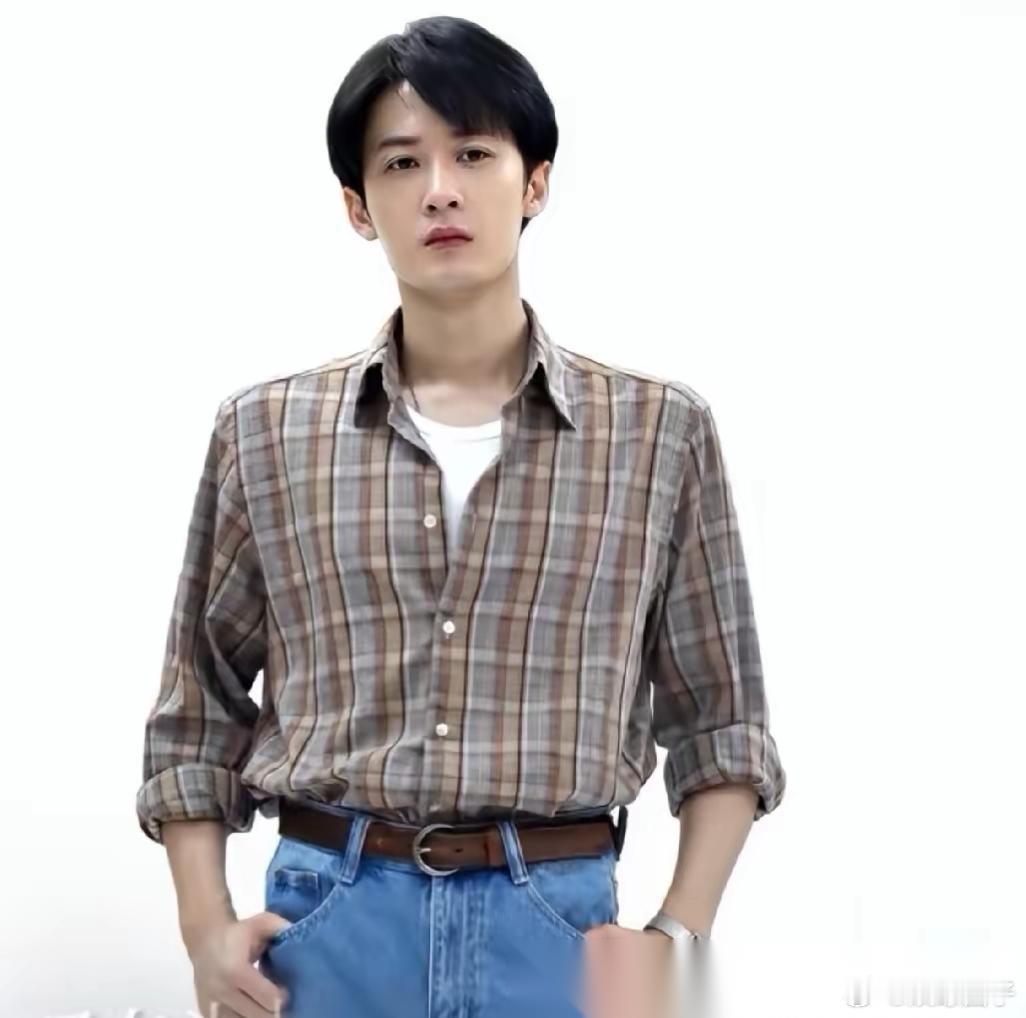 2025年，韩延找檀健次出演《空枪》的警察，檀健次马上拒绝:“我是气质型男，演不