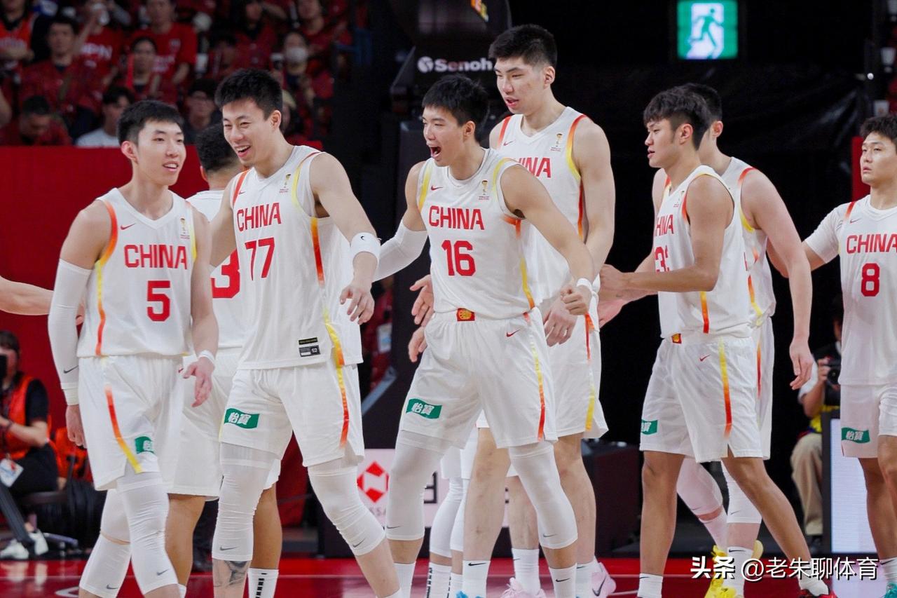 从哪里跌倒，就从哪里爬起来！
2013年亚锦赛1/4决赛中，在菲律宾的比赛场地，