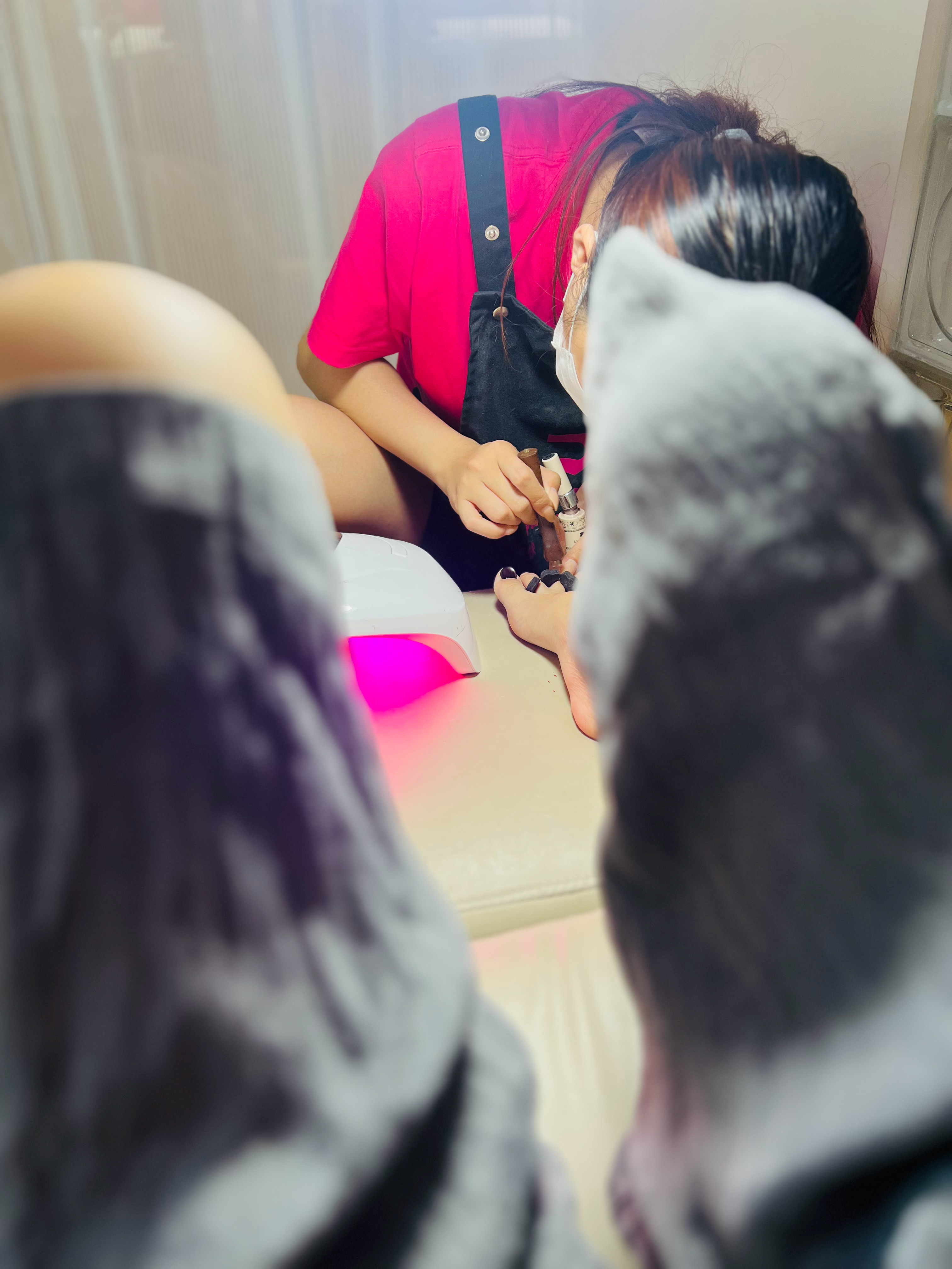 💅🏻本大限父母宫踏廉贞生年禄，父母宫主相貌，廉贞又是桃花美星，这十年受星气催