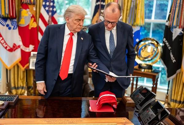 欧盟彻底跟美国翻脸了！

以前一直跟在美国屁股后面当小弟的欧洲，为什么说翻脸就翻