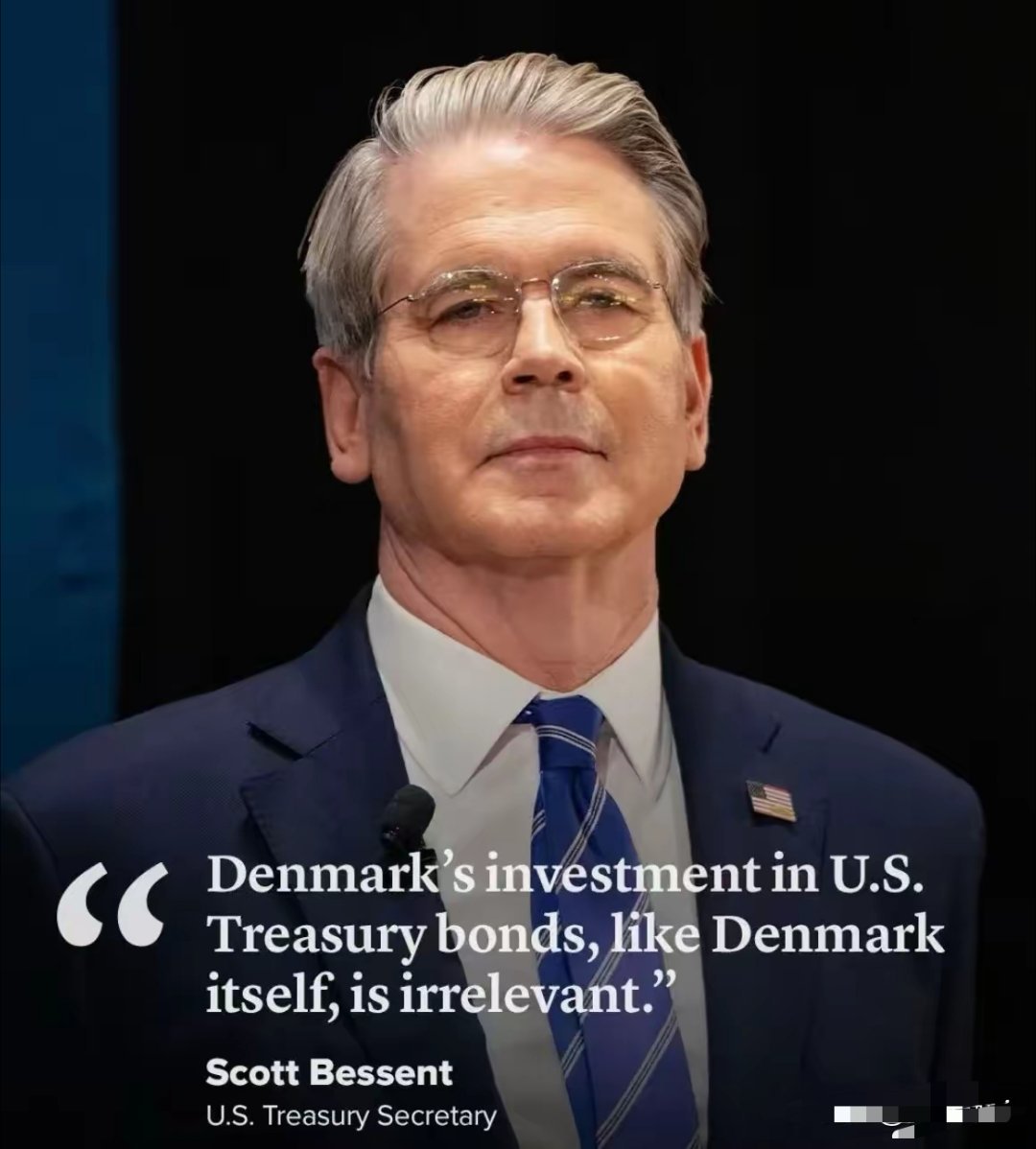 美国的美财长公然放狠话，警告全世界都不准碰伊朗的原油，谁敢有资金往来就严惩谁。 