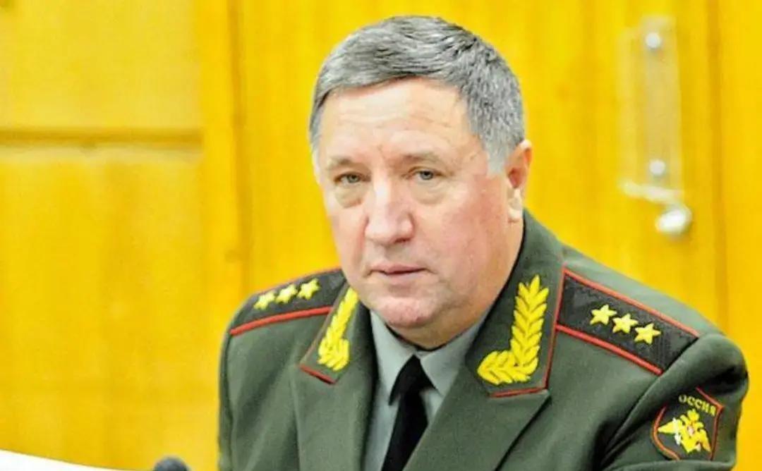 俄罗斯前陆军司令弗拉基米尔·奇尔金说：“我们原以为 70% 的乌克兰人站在我们这