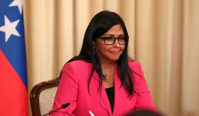 投降国诞生，伊朗硬撑了1周，特朗普收到信函，委代总统做出示范

麻烦看官老爷们右