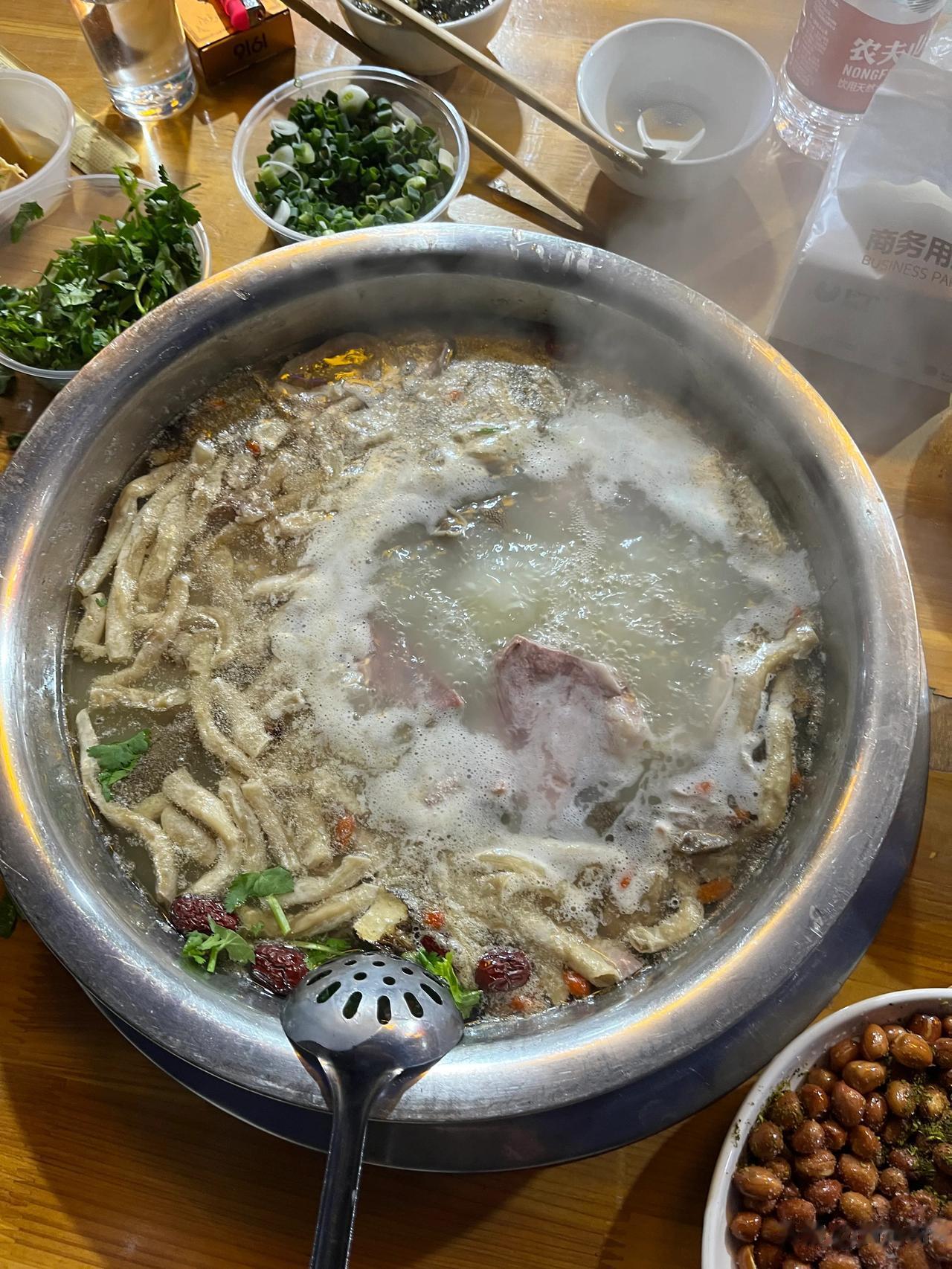 冬至吃羊肉，爽死我啦[舔屏][舔屏]