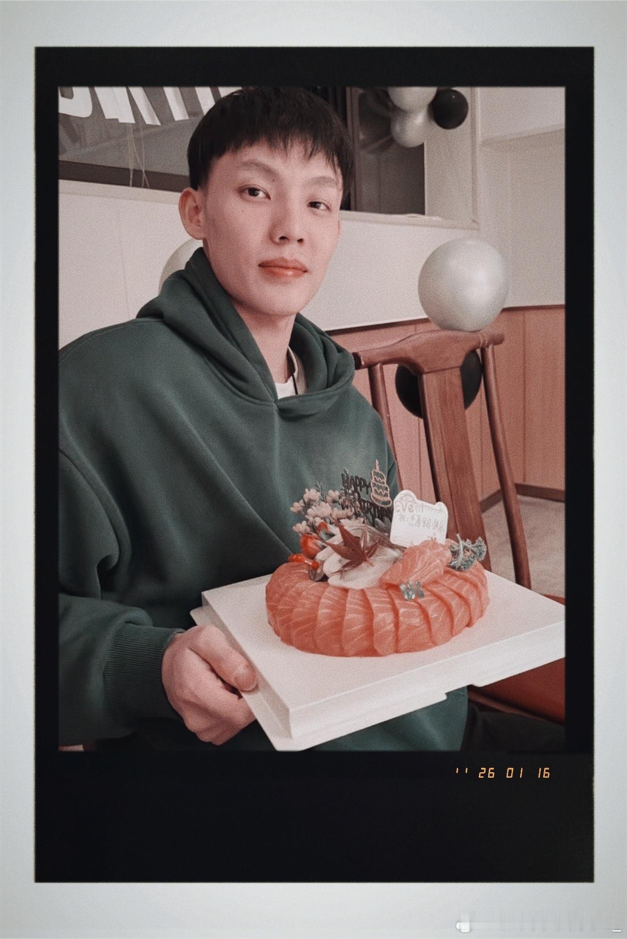 徐杰hll生日快乐 再次祝你生日快乐🎂杰哥～徐杰0116