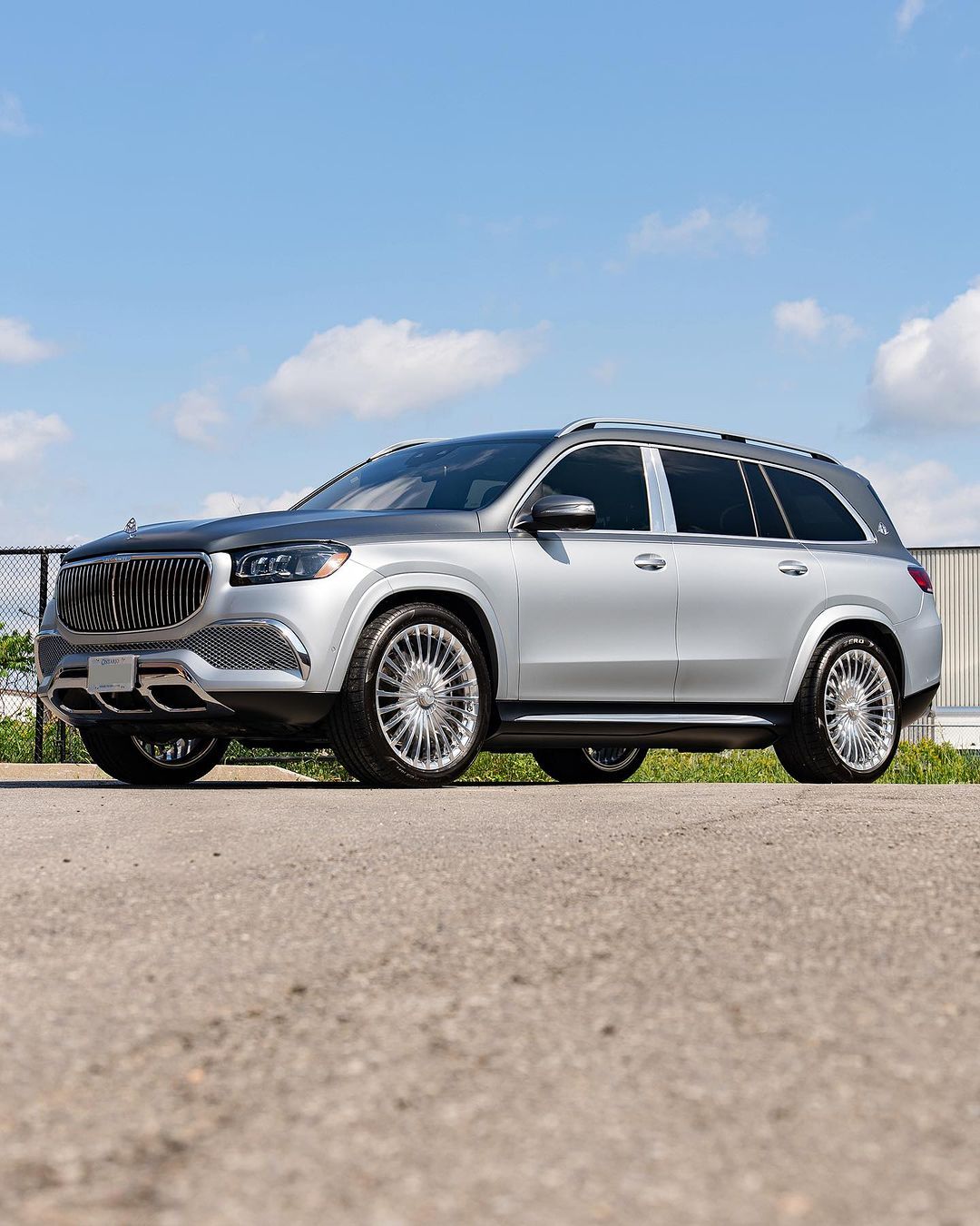 梅赛德斯-迈巴赫 GLS 600 ​​​