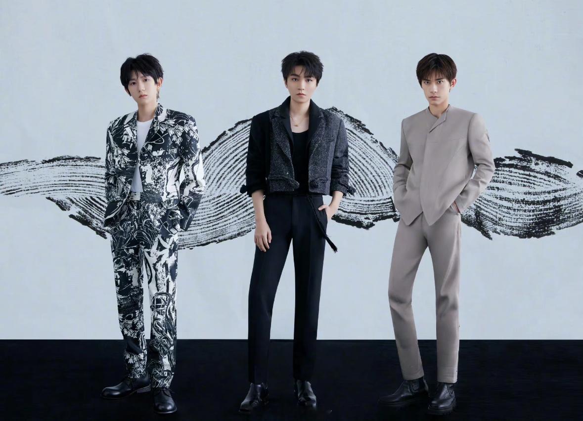 TFBOYS帝国姐依旧权威，没有让TFBOYS输的义务，帝国姐真的太热血了开团秒