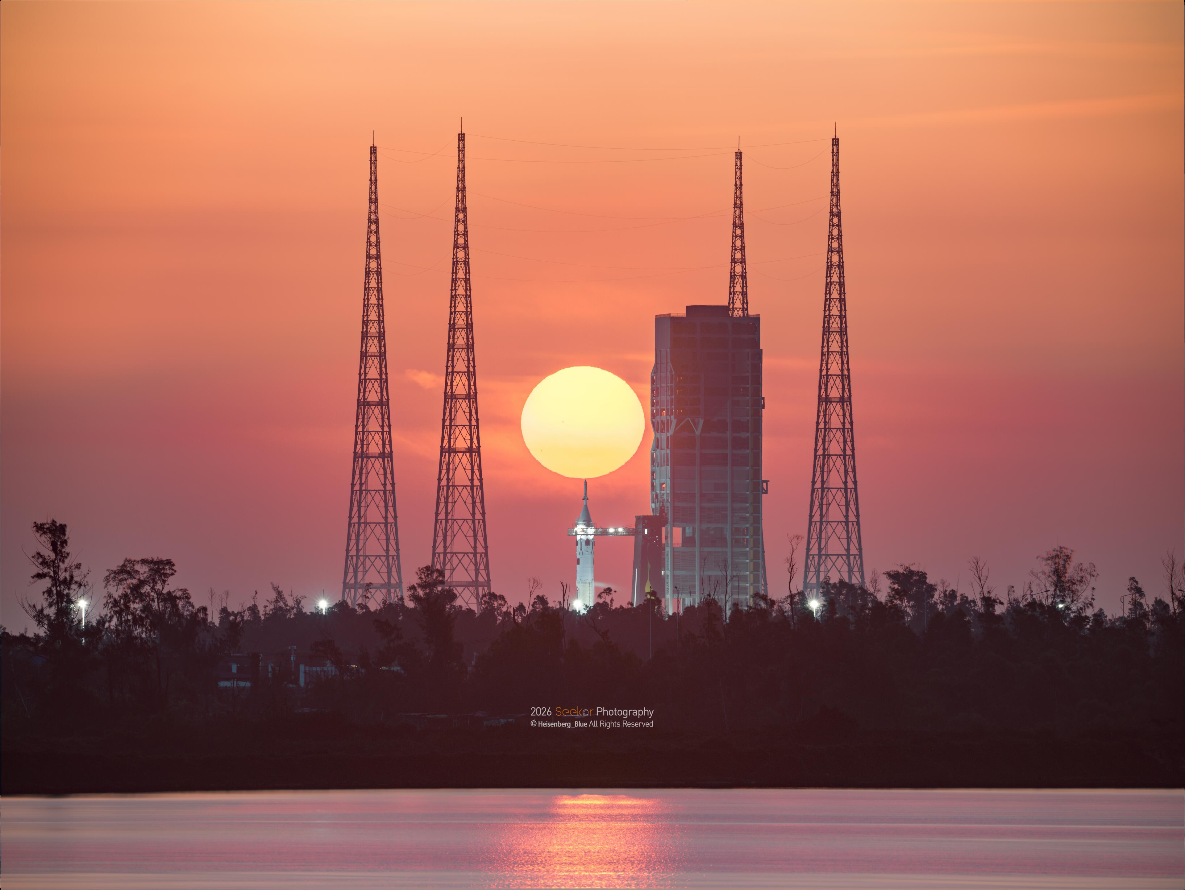梦舟飞船凌日梦舟飞船最大动压逃逸飞行试验/长征十号系列低空演示验证飞行试验任务图