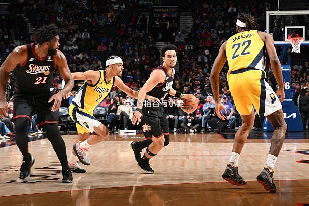 我其实就一直不太看好麦凯恩，本质上就是个投手，投射能力确实可以，但是其他方面的能