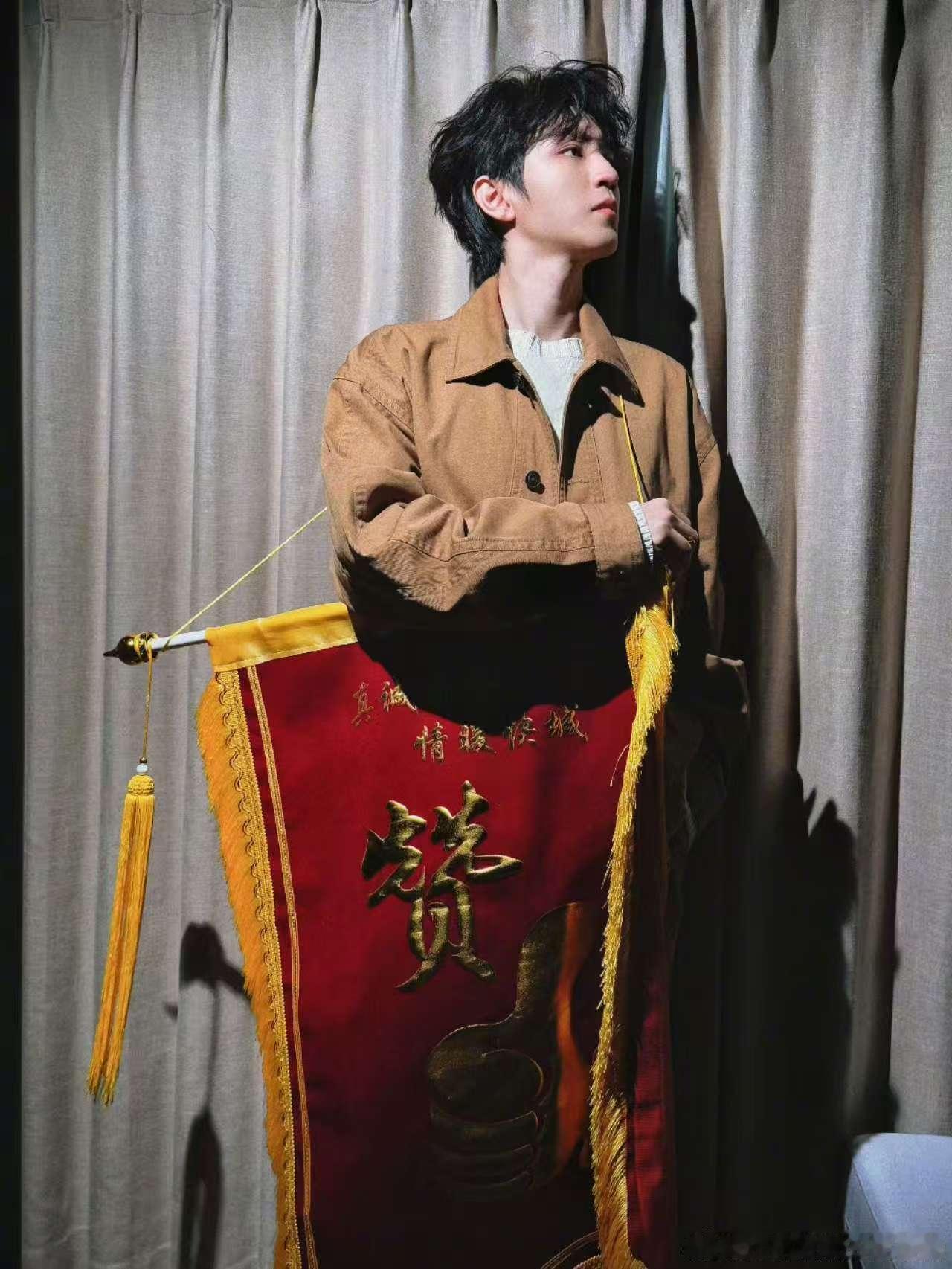 王俊凯粉丝不限圈维权抽奖王俊凯工作室广场看看 ​​​