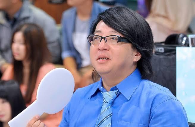 「小胖老师」袁惟仁去世，享年57岁。2018年10月，袁惟仁在上海意外跌倒，头部