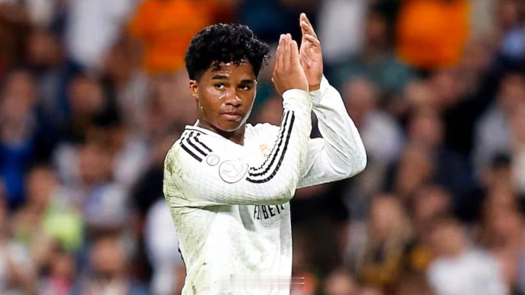 斯基拉：皇马球员恩德里克距离租借加盟里昂仅一步之遥据记者斯基拉的消息，皇家马德里