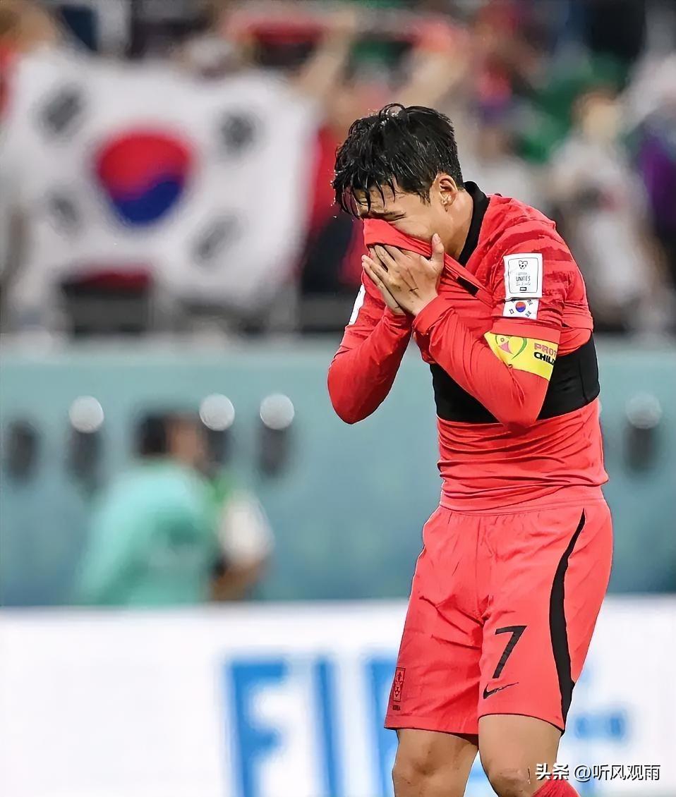 仅8名球员回国！韩国总统亲自道歉！韩国队未进入世界杯32强后，韩国足协宣布，不会
