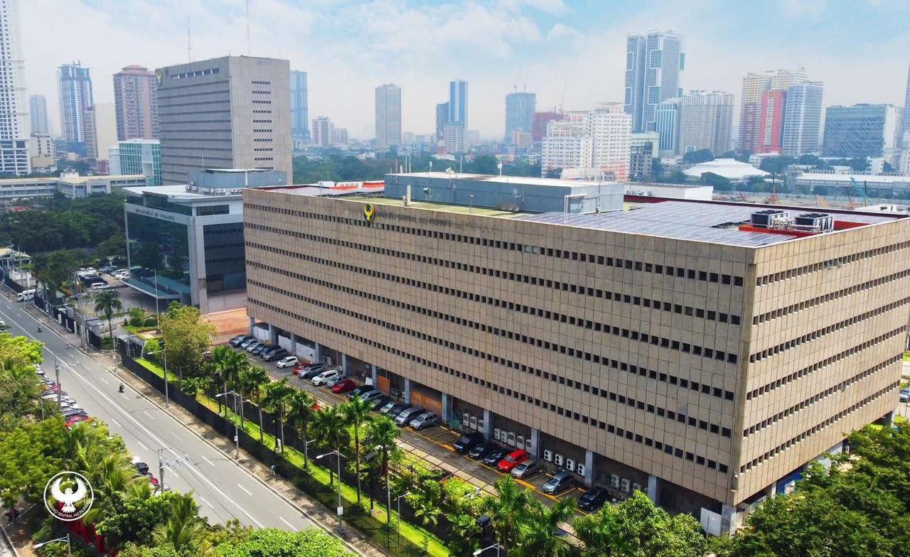 菲律宾中央银行近日发出严厉警告，明确禁止任何人熔化、损坏或故意破坏菲律宾硬币，违