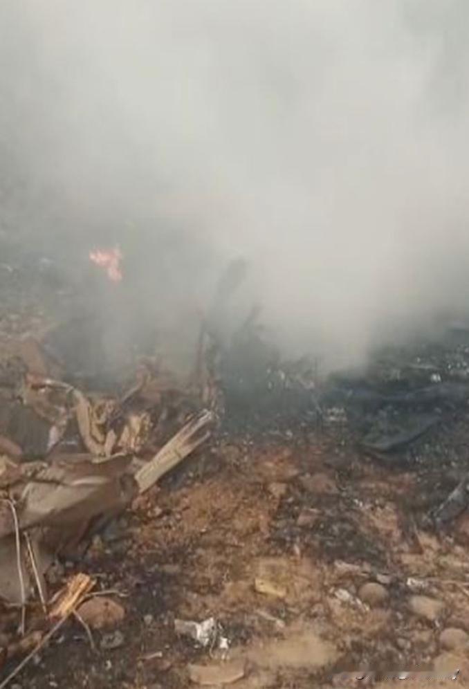 刚查了一下，原来马哈拉施特拉邦的首府就是孟买，这个邦人口一个多亿呢，而且是印度工