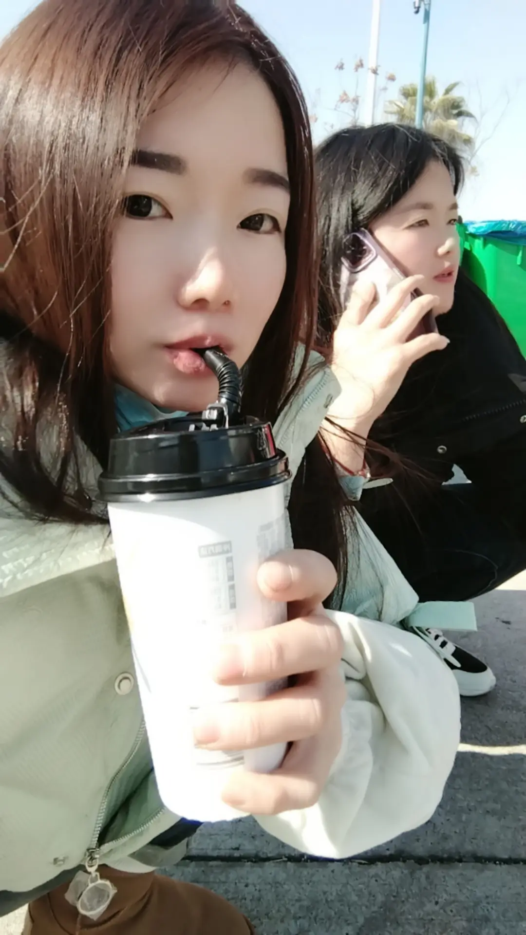 还有十多天就过年了，有人为了团聚，有人为了休假有人为了旅游，有人为了躲...