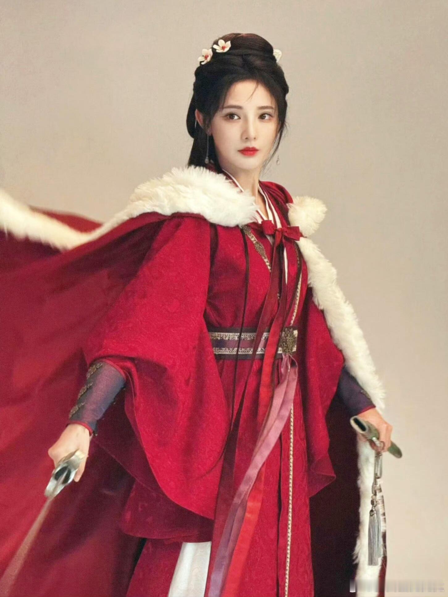 彭小苒也太百搭了咱们就是说完全女装妈咪男装daddy做男做女都是绝美的一张脸啊 