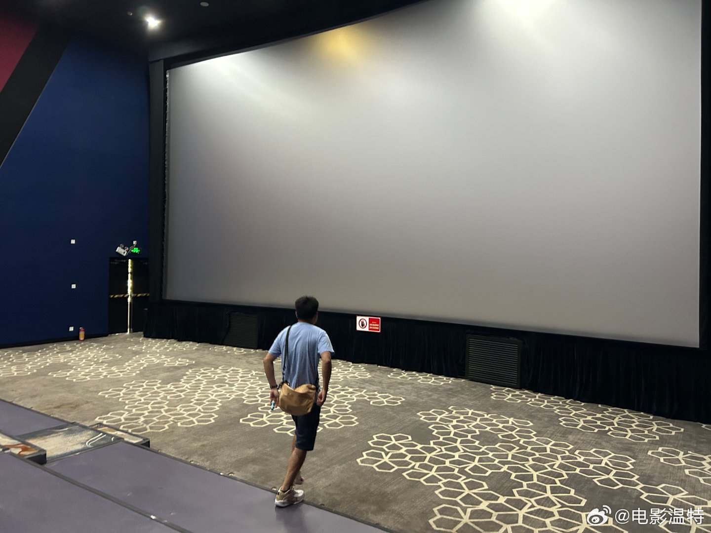 听听温特怎么说来一家县城的老影城翻新，指导一下。[doge] ​​​