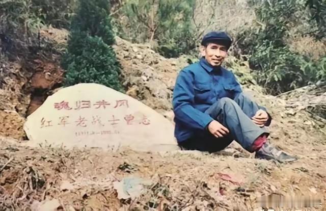 江西一孤儿成年靠乞讨为生，在他23岁时，突然从中央来了一批人：“我带你找妈去，你