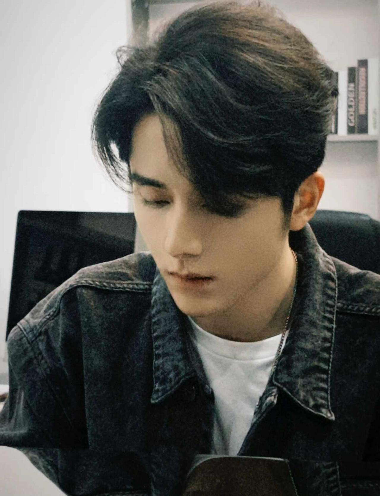 * 記憶嗅覺🎞️ ​​​
张新成