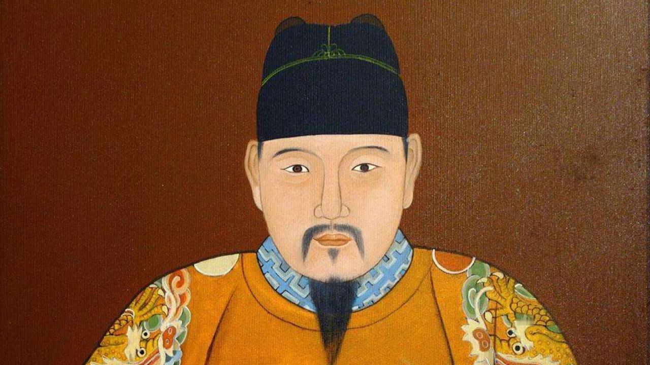 明孝宗朱祐樘登基才十五天，新皇即位朝廷应该一片祥和，可朝堂上炸开了锅，以万安为首