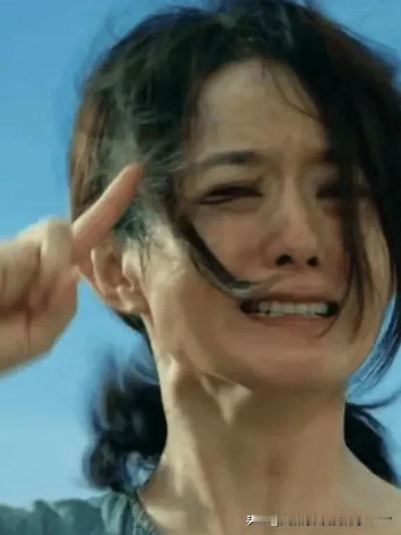 赵丽颖：从被诟病的起点到聋哑角色的挑战，在娱乐圈中，赵丽颖并不是一个被广大观众所