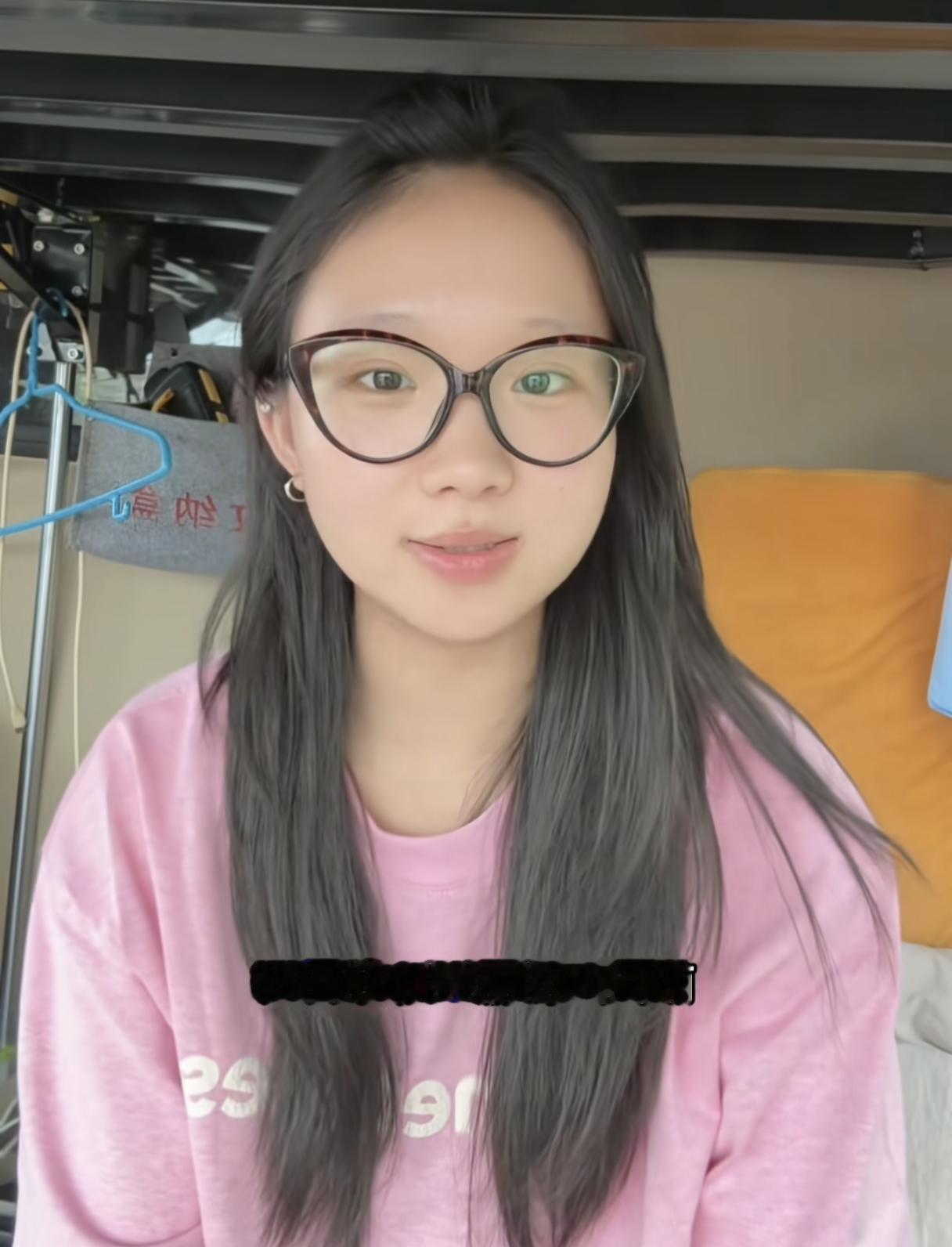 原来收麦子被欺负的小夫妻俩，他们的父母也关注“割四赔五”这件事3天了，他们本来不