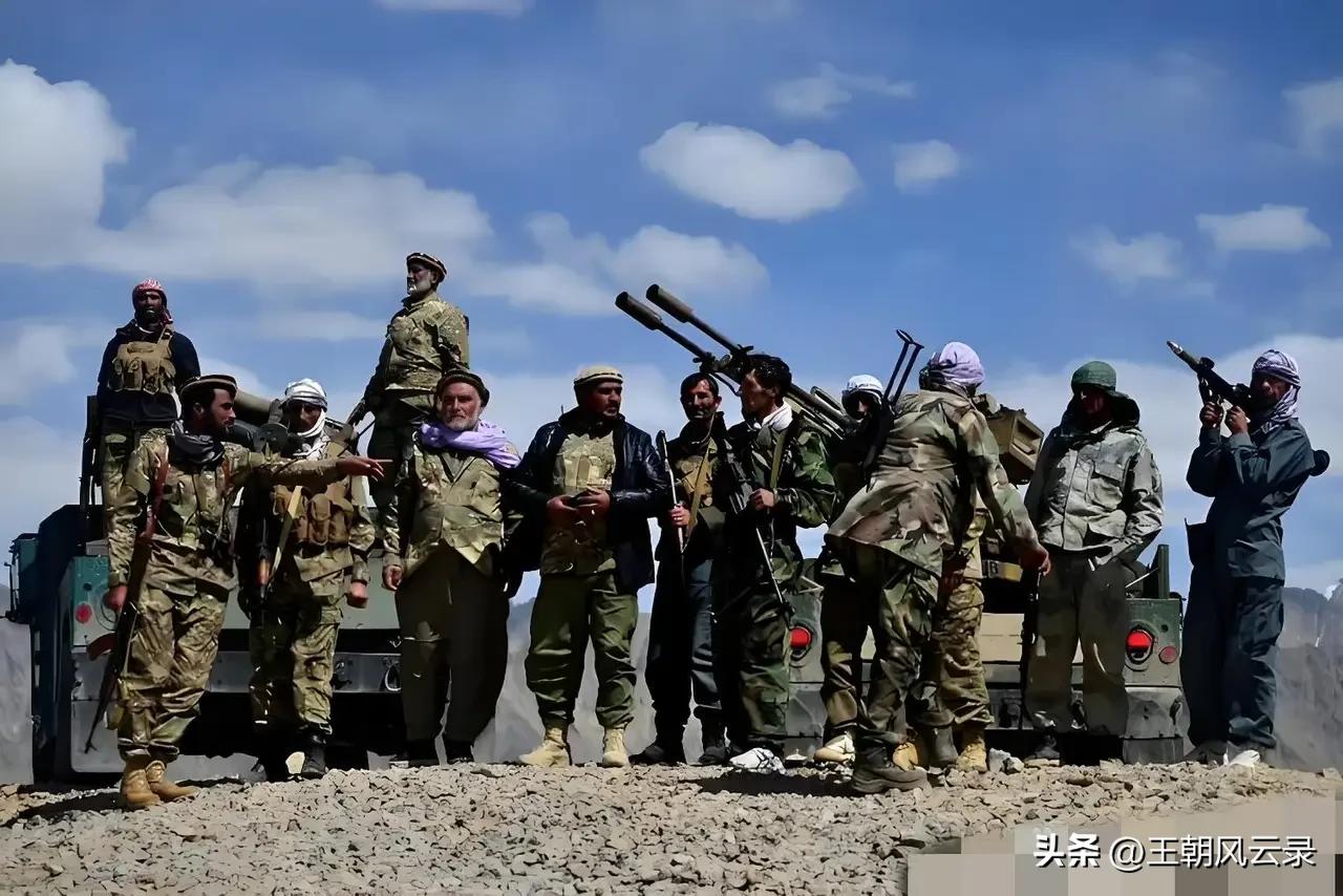 黎巴嫩禁止真主党参与军事活动
以色列是在2月28号同一天分别发动了针对伊朗与黎巴