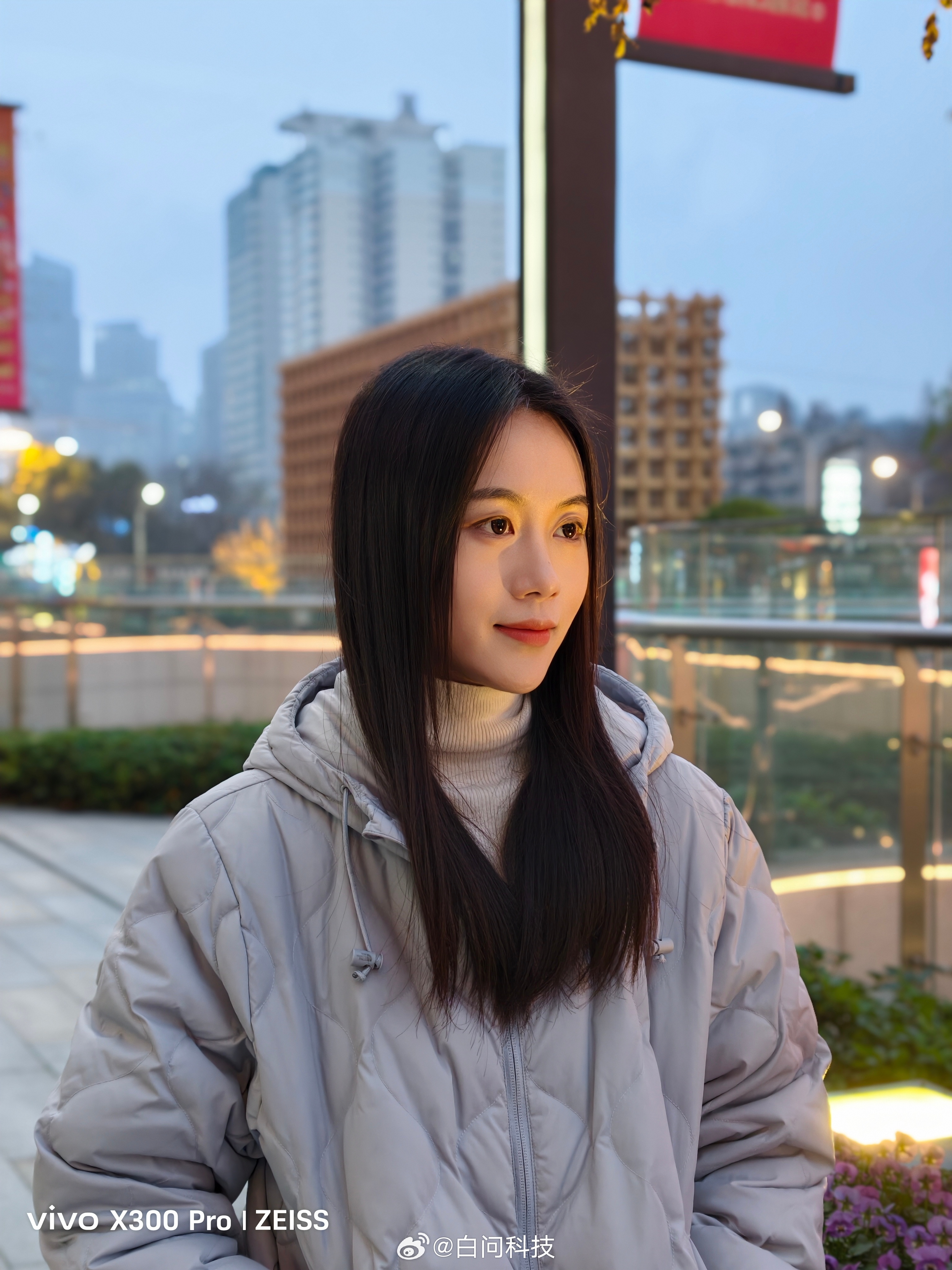 人像2x随手拍📷vivo X300 Pro 华为Mate80 Pro Maxi