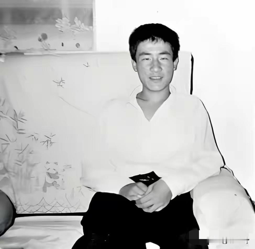 小伙只活了18岁，父母为其申诉了18年！都说正义不会迟到！

18岁的呼格吉勒图