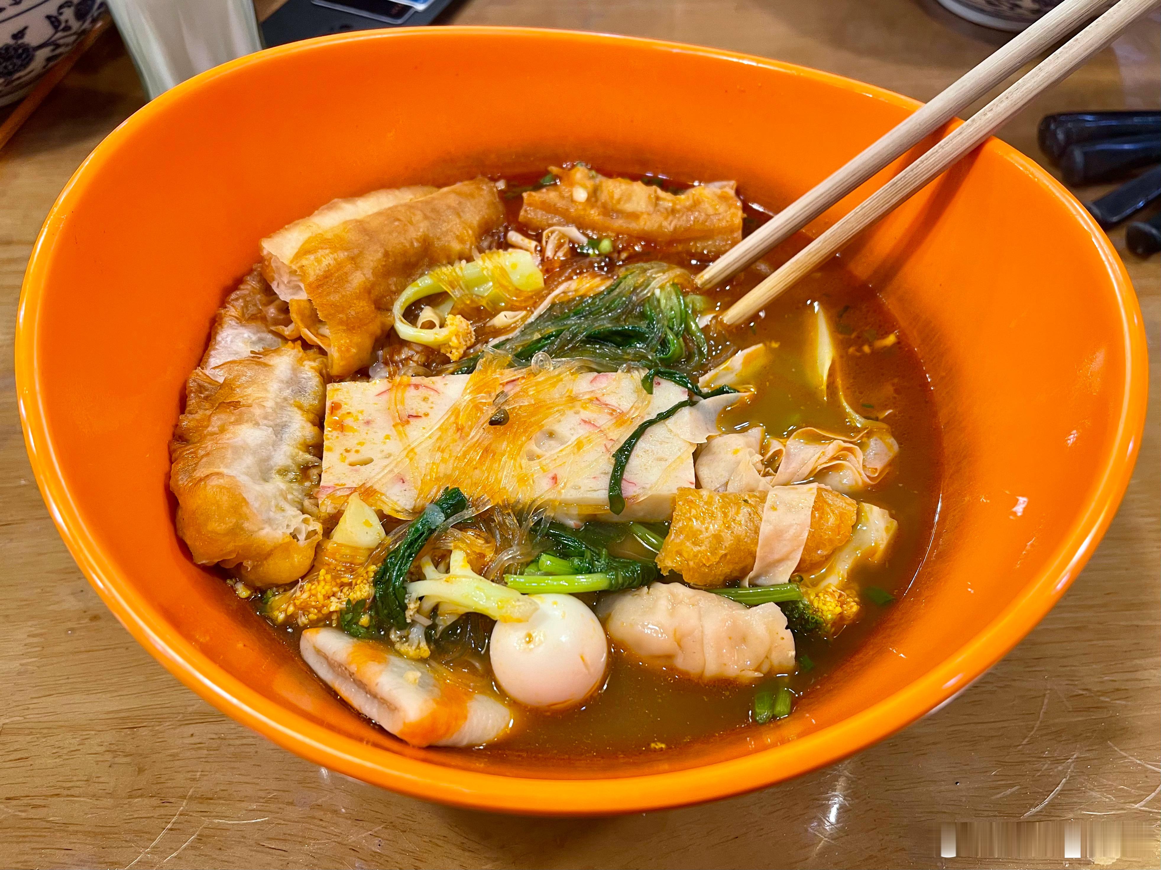 搬上海后第一次出门吃夜宵[干杯] ​​​