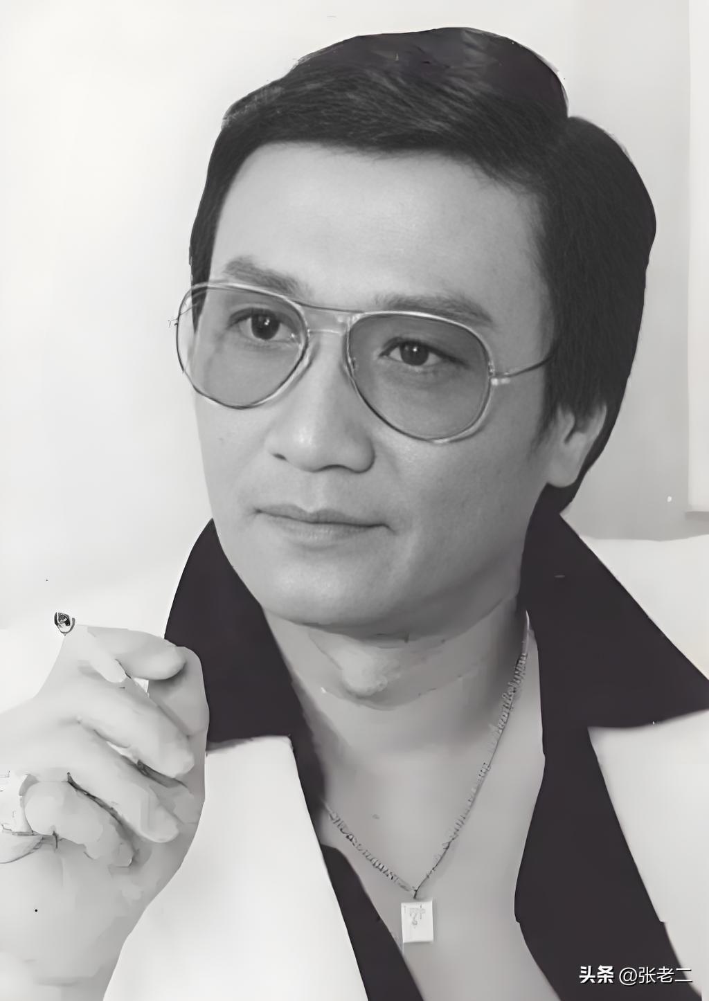 同样年纪对比，谢贤和刘德华是两种截然不同的帅气，很难分出高下。

年轻时的谢贤骨