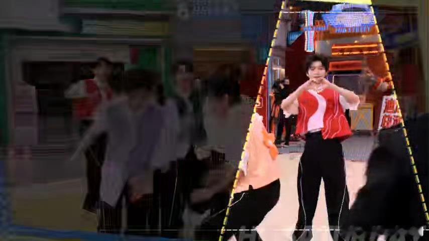 张颜齐精准总结！文韬跳舞主打一个“态度满分”，虽然动作没跟上，但苦劳必须拉满😂