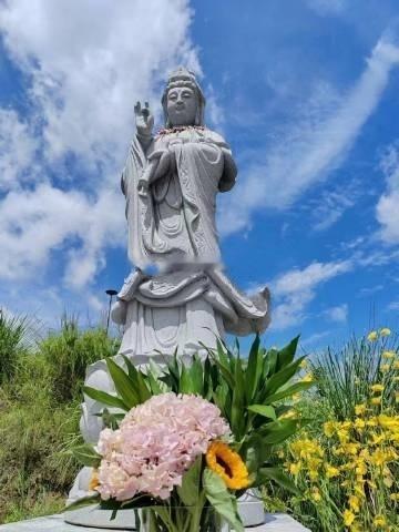 人在做，天在看，阴德之福天来报。阴德积累到一定程度，诸事圆满，能给自己家人及后代