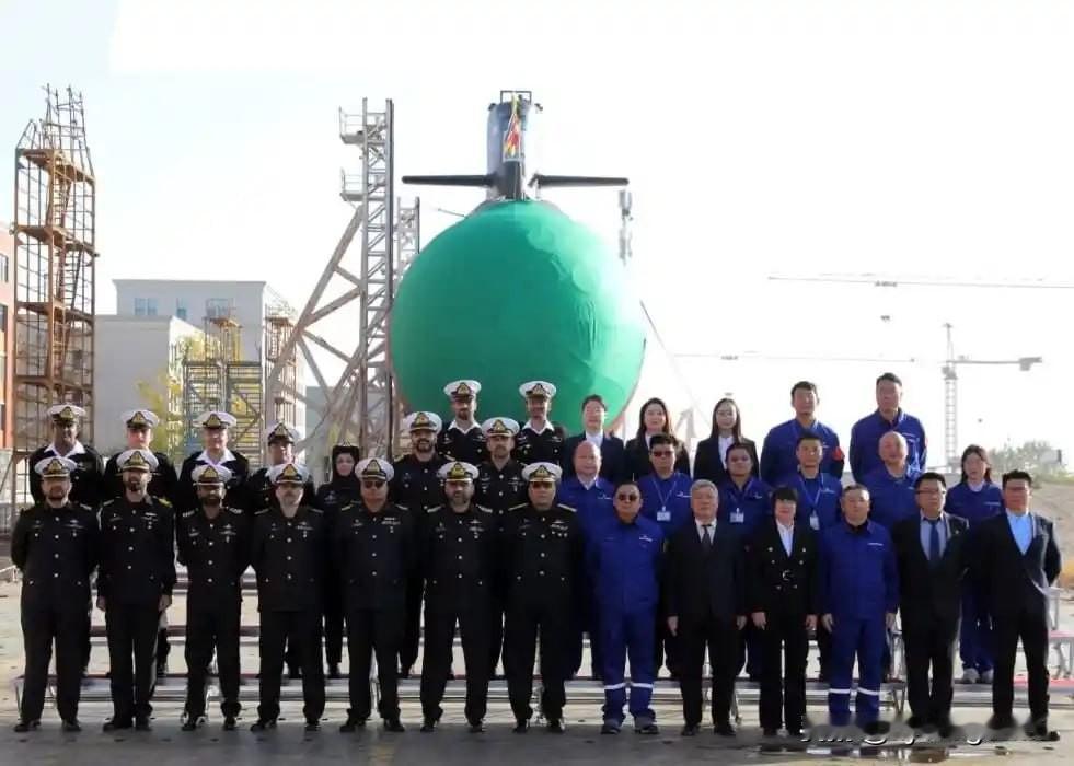 🛳🇵🇰🇨🇳 中国为巴基斯坦海军下水第四艘汉戈尔级潜艇

为巴基斯坦海军