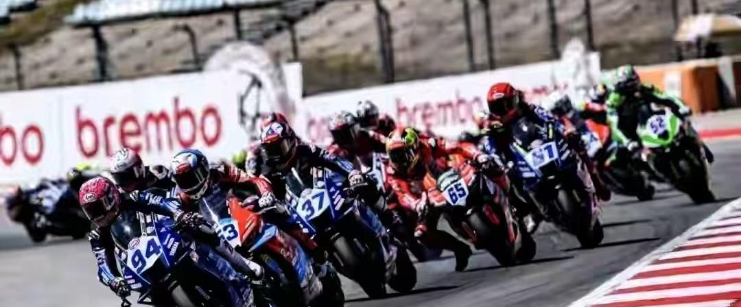 张雪机车在荷兰没拿第二，练习赛第三，0.071秒差出一辆车长。

今天刚查完所有