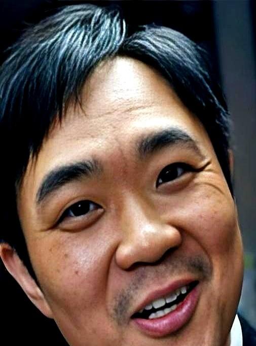 《年会不能停2》换人了，大鹏换成了张若昀。

去年大鹏和白客搭档，一部《年会不能