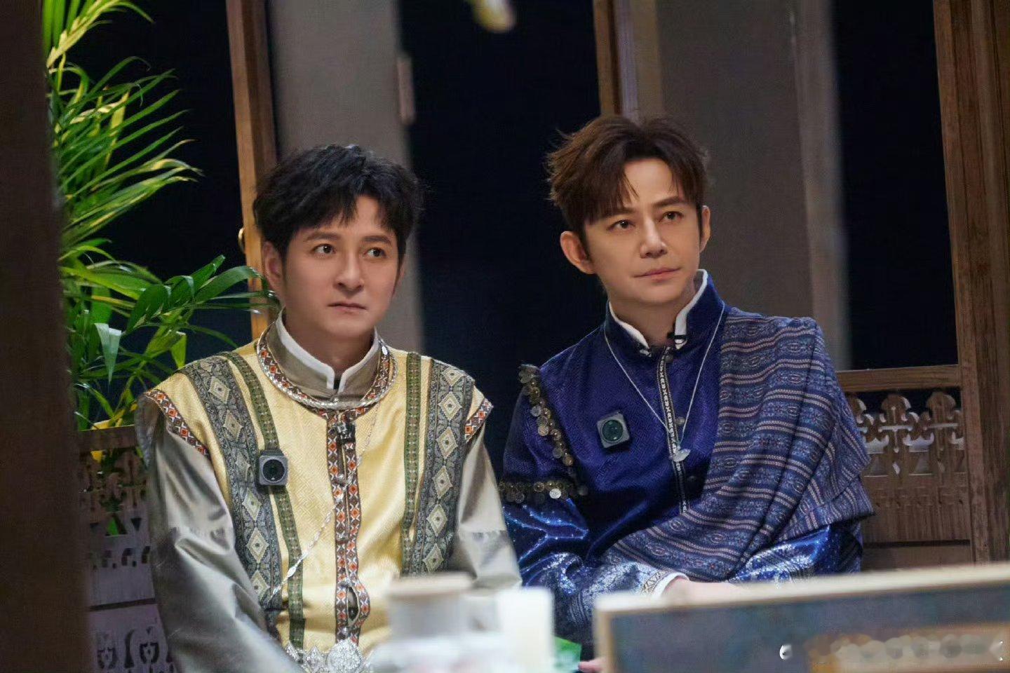 一想到何老师80还得探案就心酸大侦探看着大侦探年年播出，想到何老师八十岁还在梳理