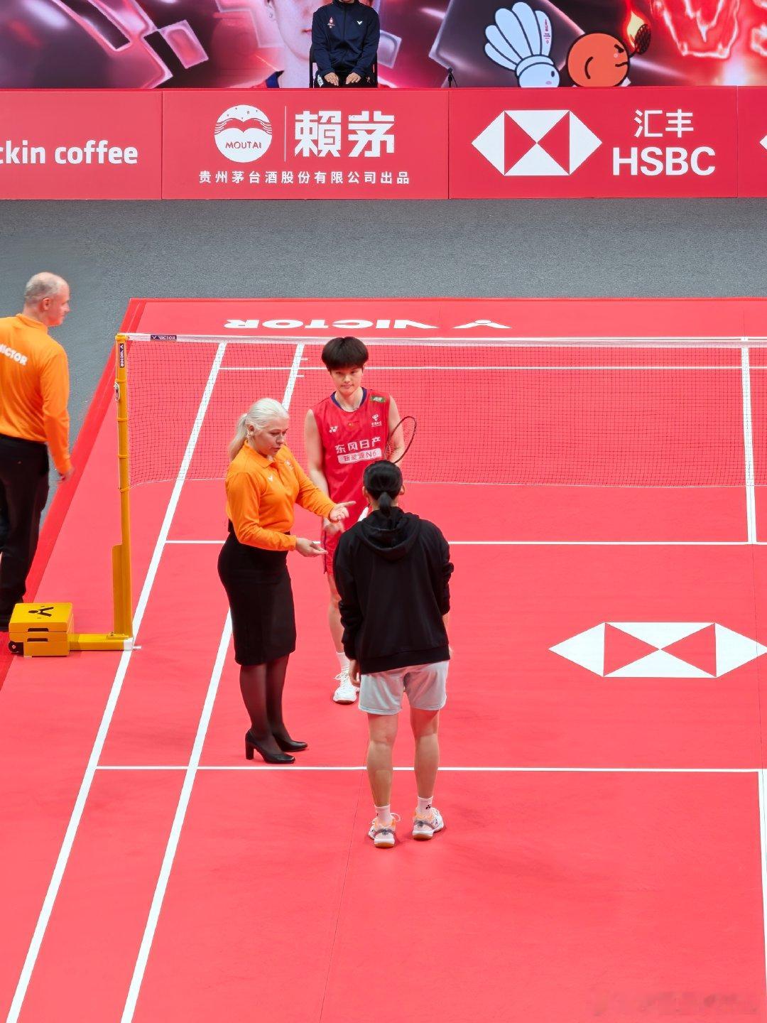 王祉怡🇨🇳 vs 🇨🇳韩悦，比赛马上开始！决胜杭州胜利在握2025年世界