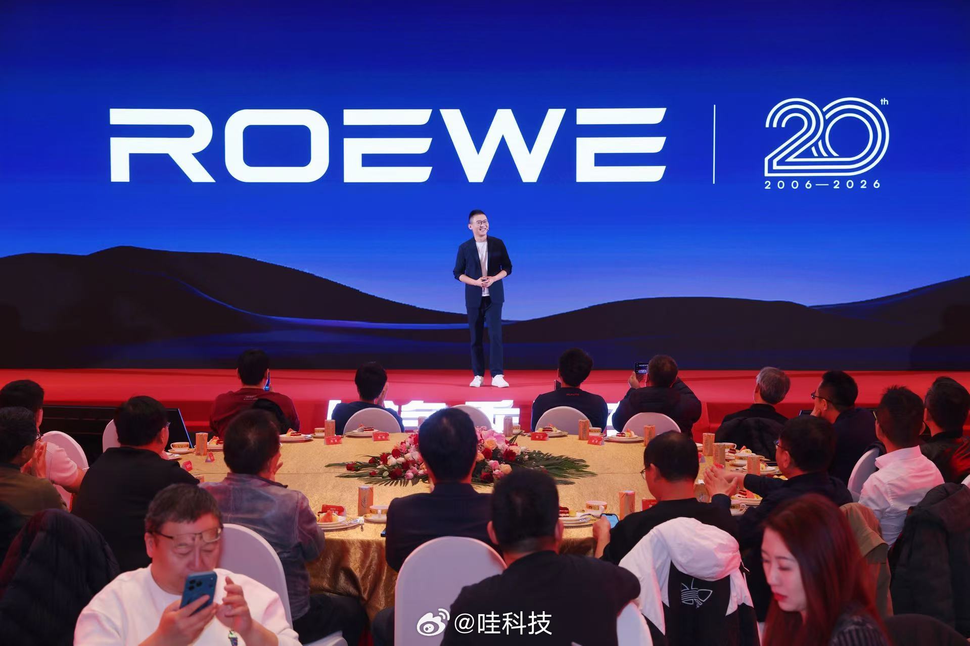 AI 原生这个词，行业里真的喊得满天飞，但说实话，真正能跳出 “贴标签”、从底层