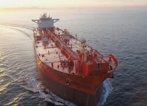 惊心一幕：中国两艘油轮逼近委内瑞拉，美军封锁行动遇历史性反制

这是中美之间一场