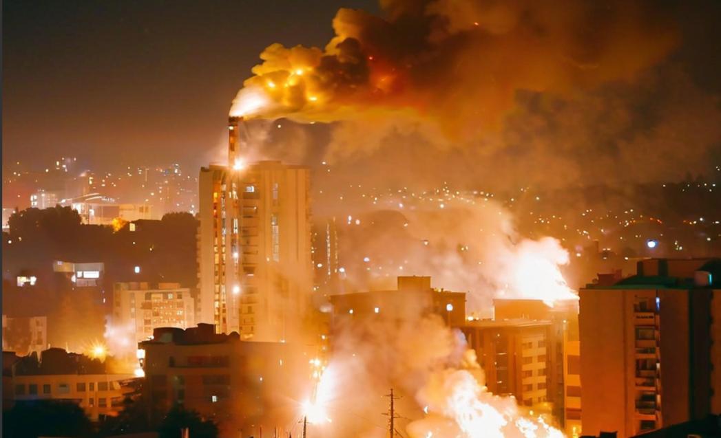 绝大多数人看到特拉维夫断电，第一反应是伊朗在报复——没看到的是，这枚导弹打的根本