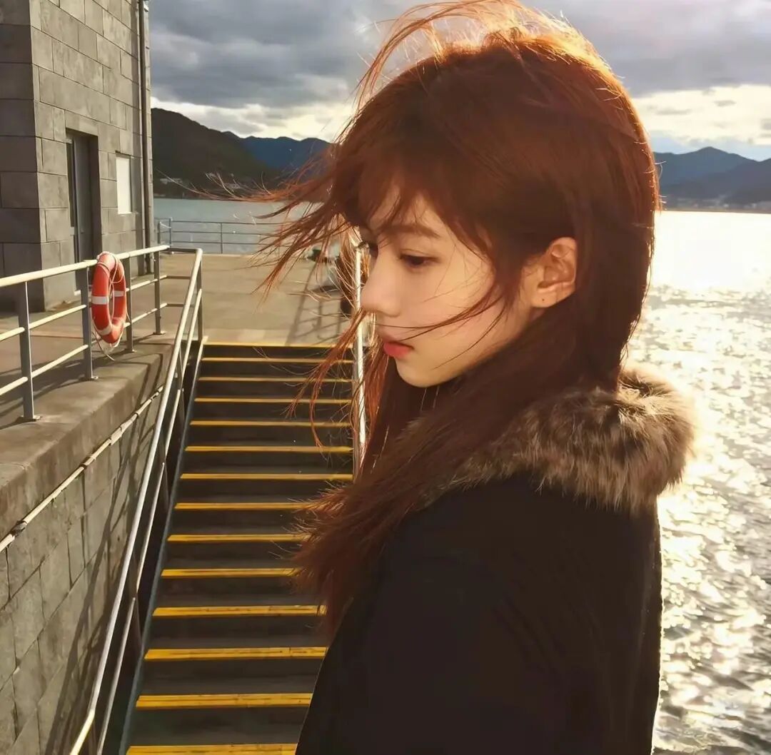 𝗪𝗲𝗖𝗵𝗮𝘁头像 ​​​‖女生头像‖氛围感‖优质女头‖小众高级 ​​
