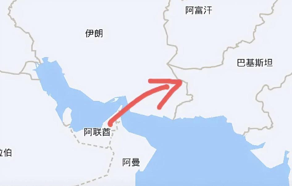 七月七日晚，美伊在霍尔木兹海峡刚交完火，一架巴基斯坦K2航空波音737货机就在阿