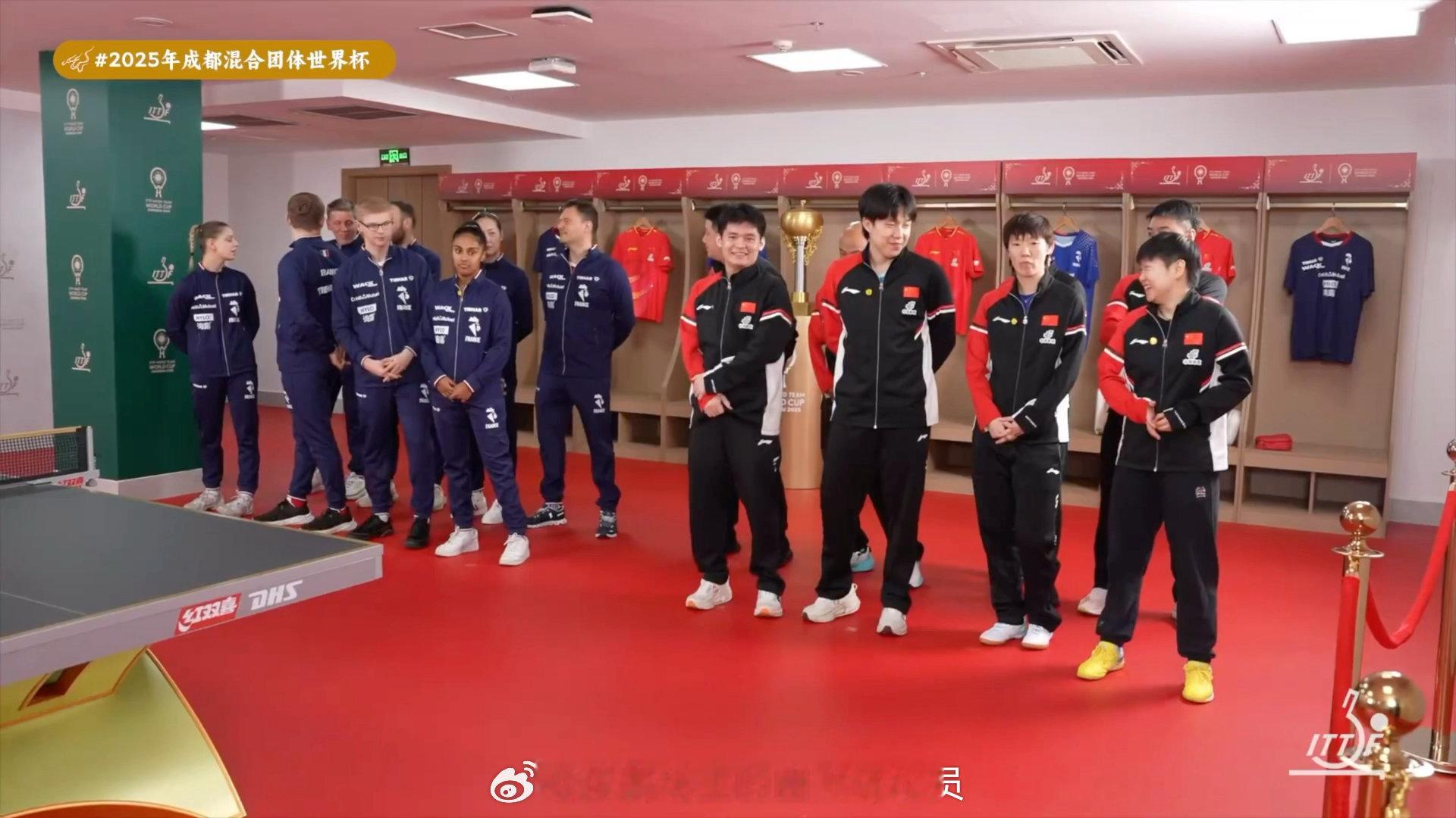 可爱可爱(づ￣3￣)づ╭❤~ （） 