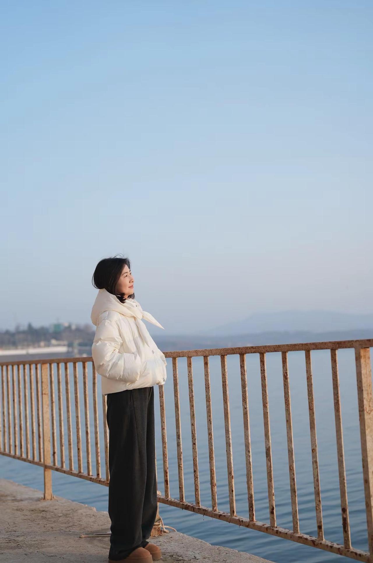 人静，物简，心安。🍊