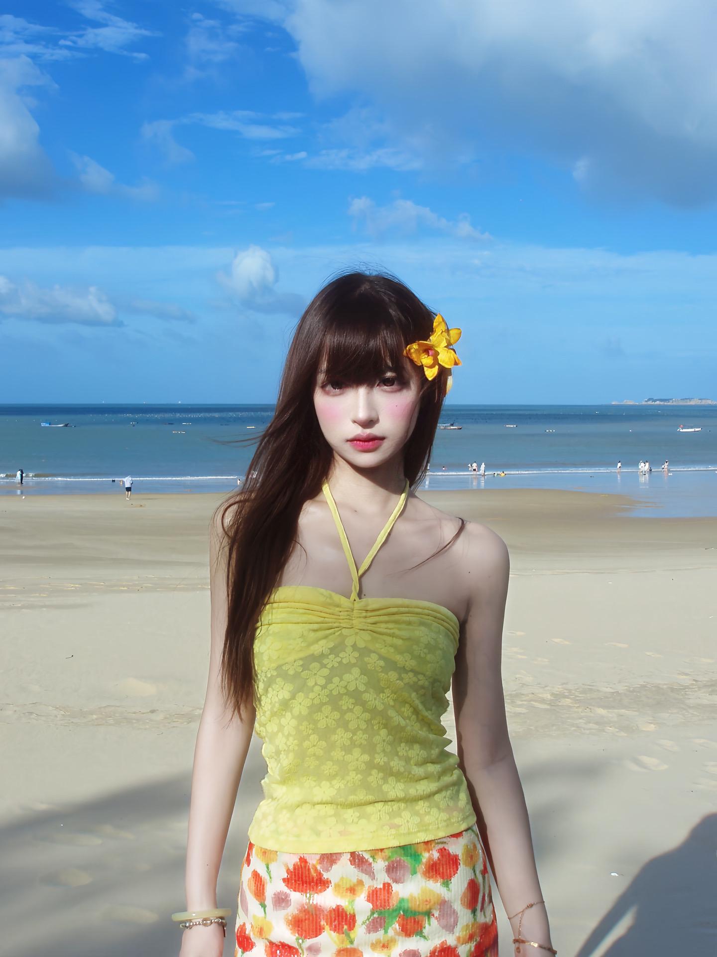 𓇼 𓂂𓈒𓏸 🏖️