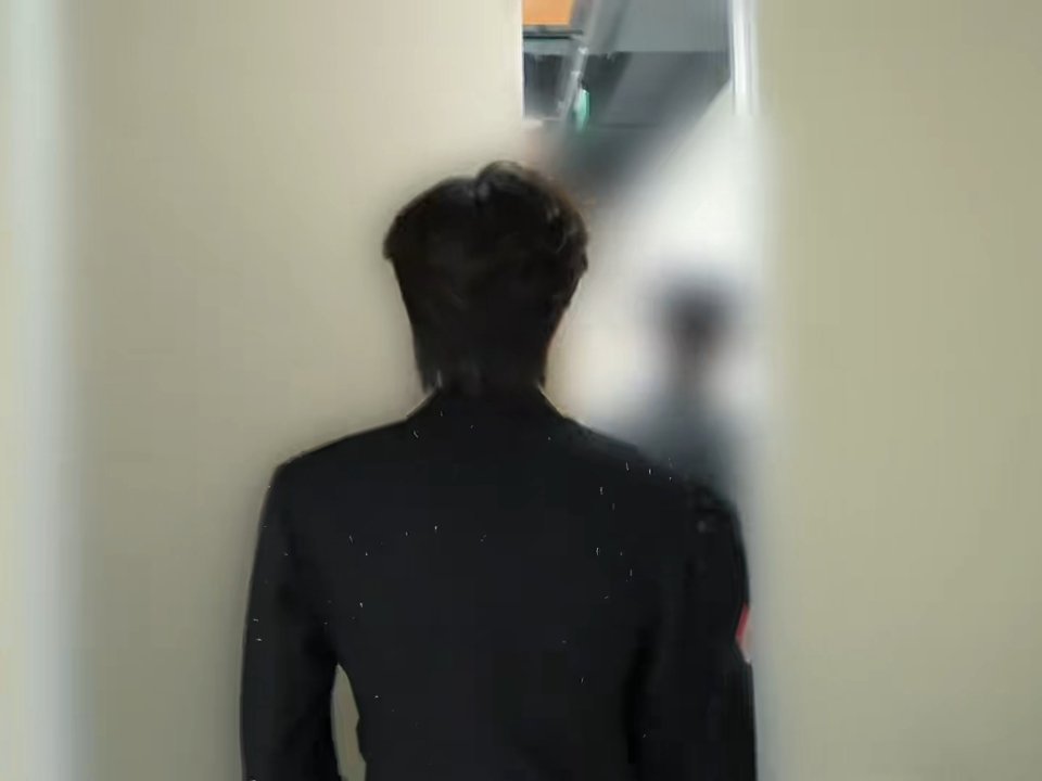 哥哥的背好有安全感，我想让哥哥背我张泽禹一路向海的少年