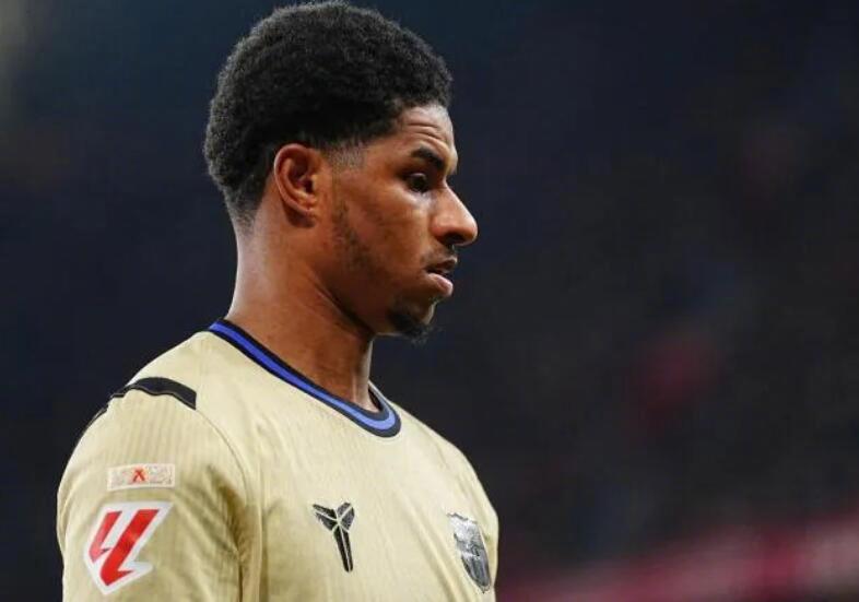 据《世界体育报》副主编Fernando Polo的披露，巴塞罗那并不急于激活拉什