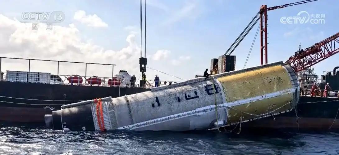 全球第二不等于跟跑！中国火箭“海上织网”回收，比SpaceX“筷子夹”高在哪？